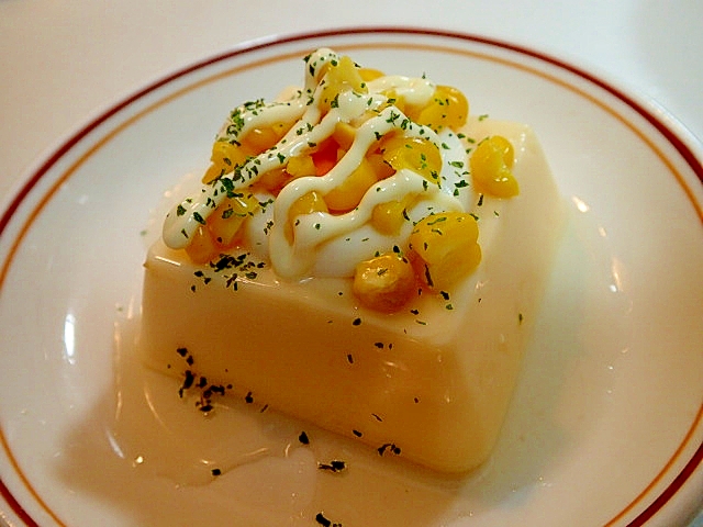 パセリ/マヨかけて　ゆで卵ととうもろこしの卵豆腐