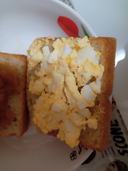 マヨネーズぽさ少なめ、卵感たっぷりの卵サンド