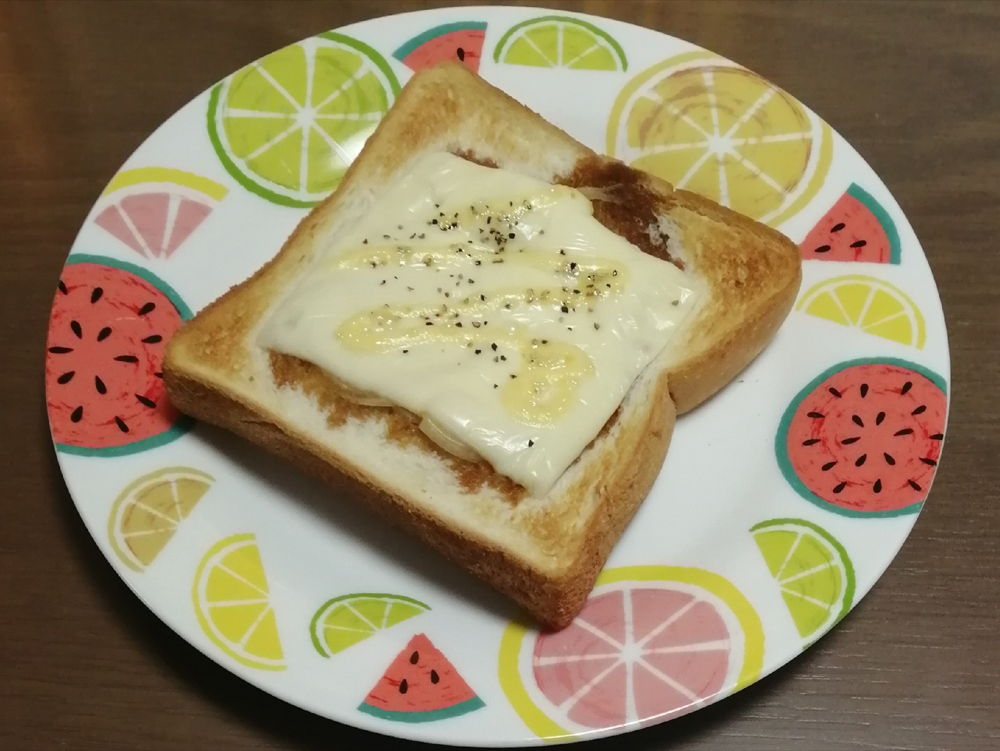 玉ねぎ焼き肉のたれトースト