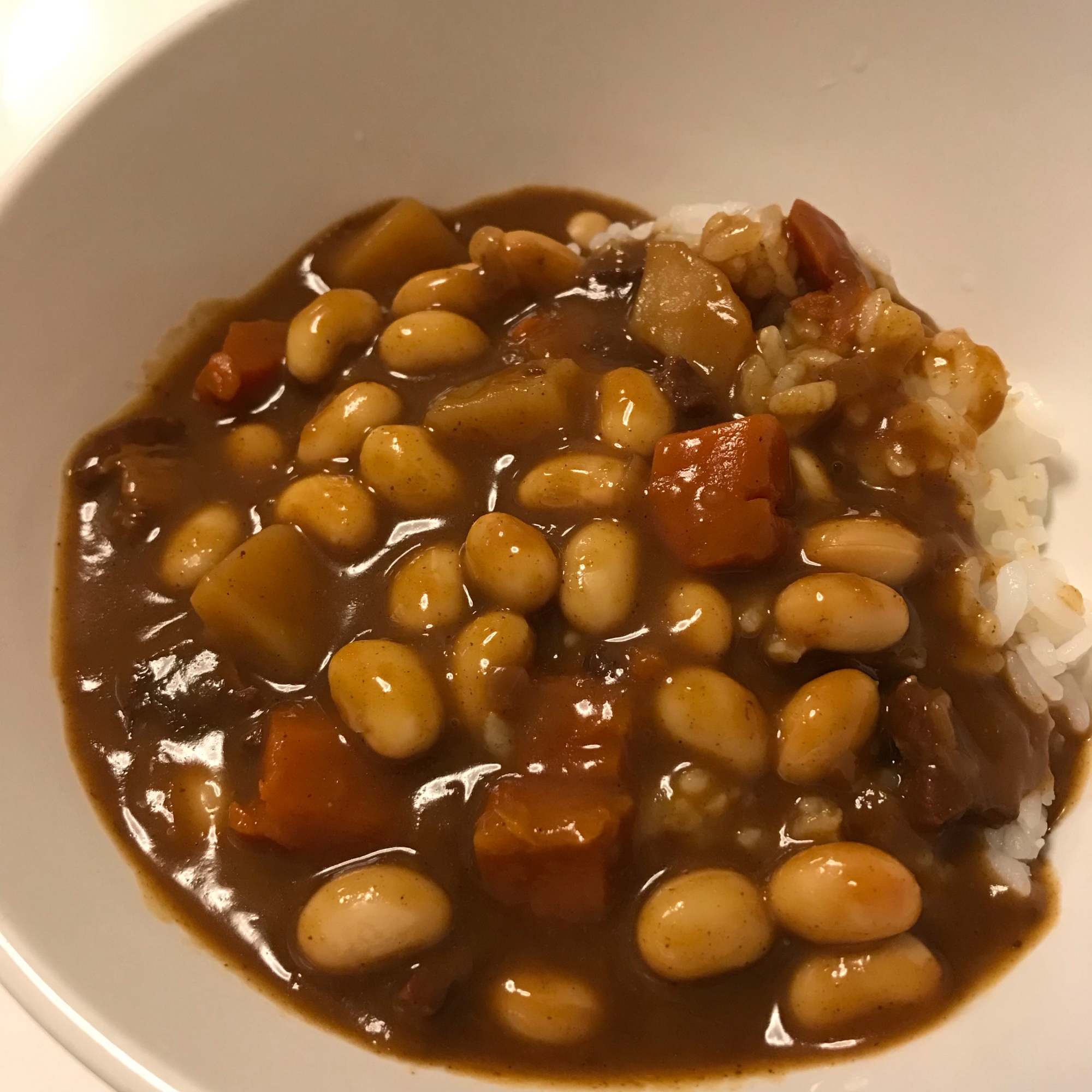 レトルトカレーアレンジ♪ごま油香る大豆カレー