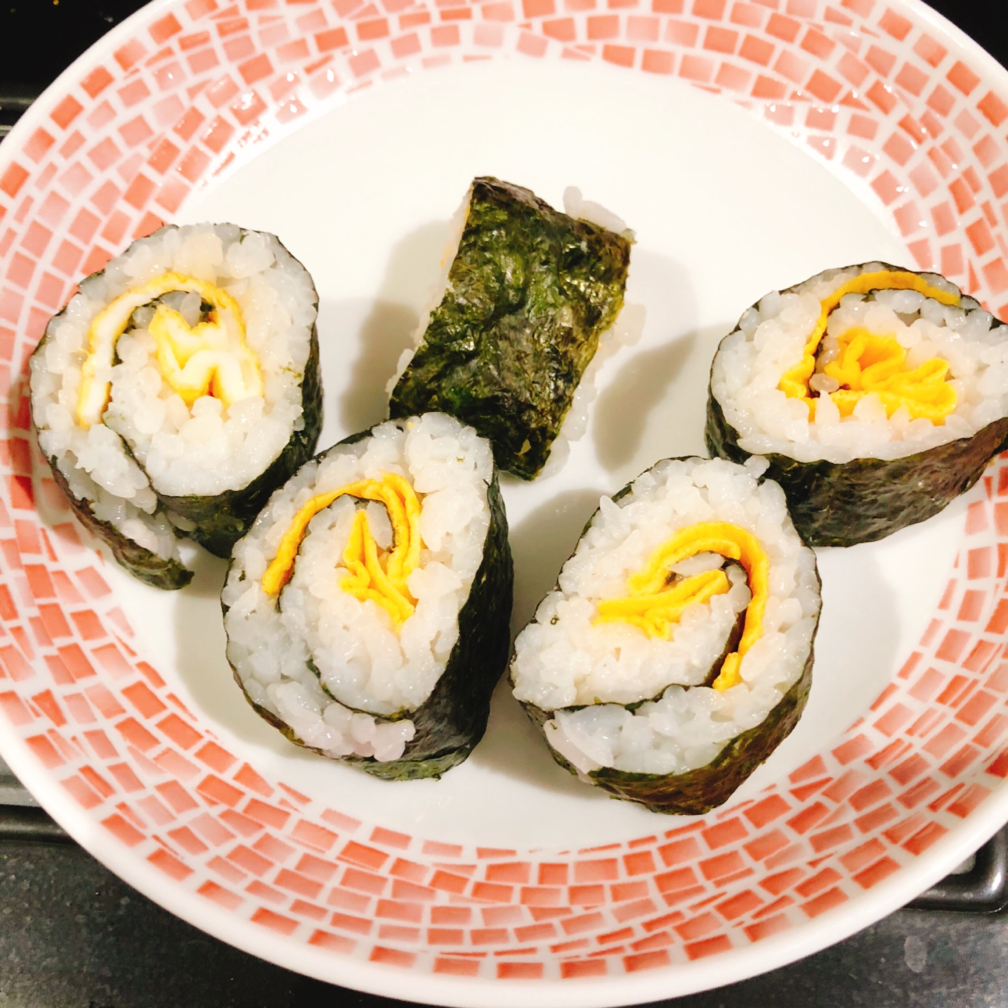 薄焼き卵のぐるぐる海苔巻き