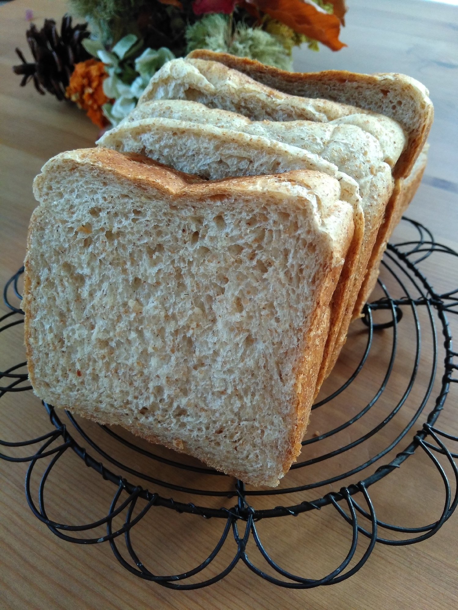 ライ麦とふすま粉のヘルシー食パン