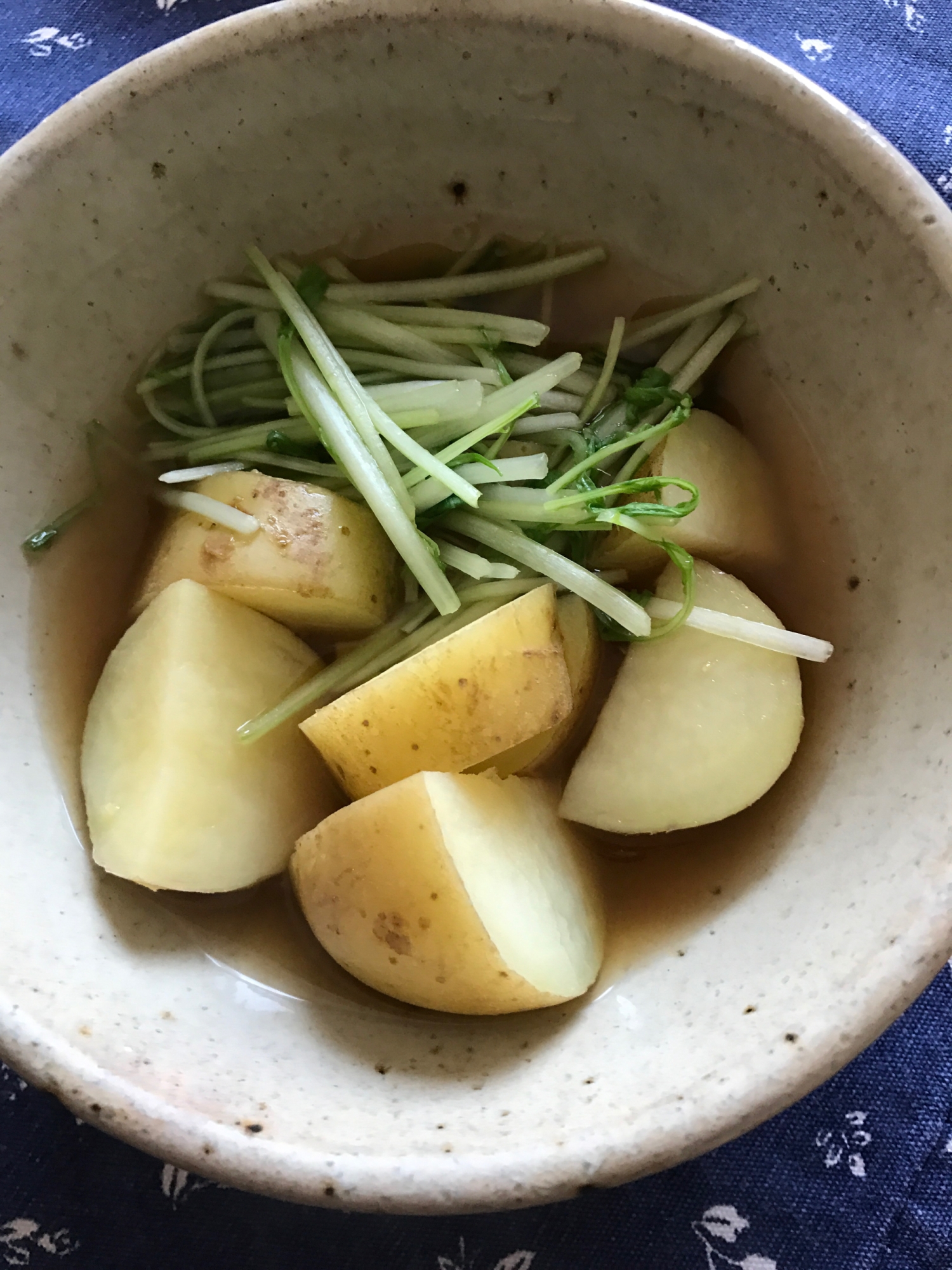 新じゃがと水菜の生姜煮