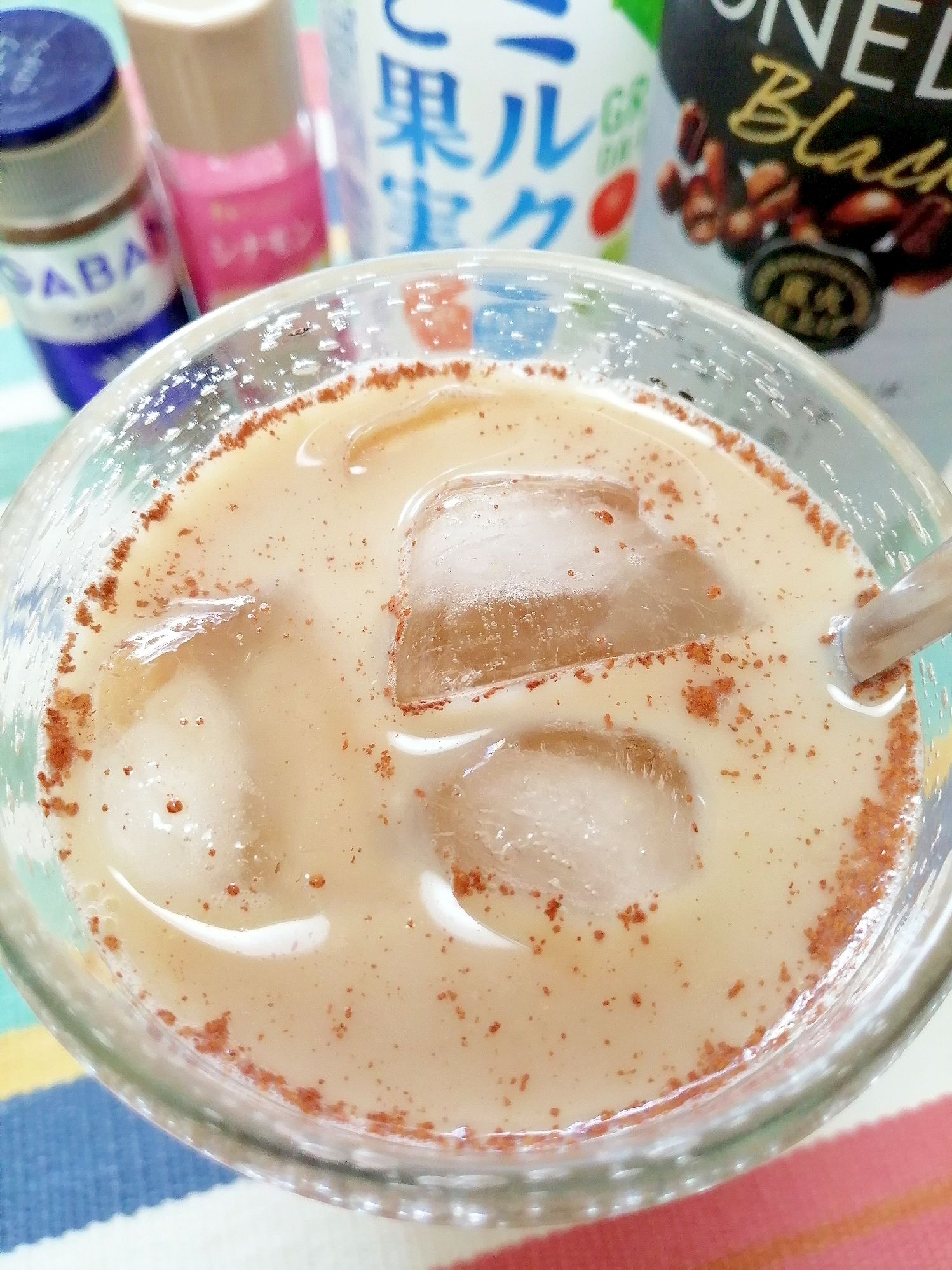 アイス☆ミルクと果実のスパイスカフェオレ♪