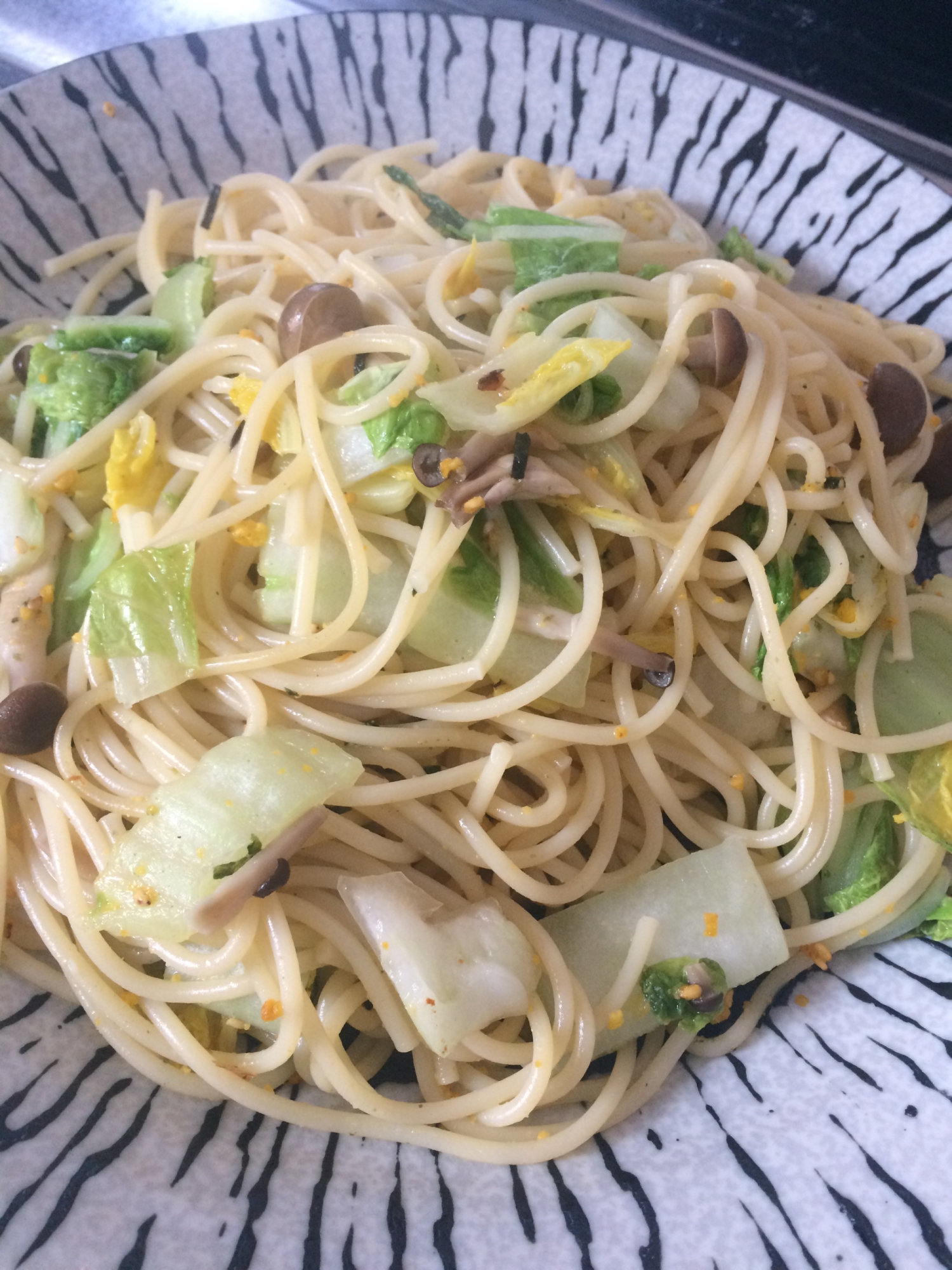 鍋の残り野菜パスタ×のりたま仕上げ