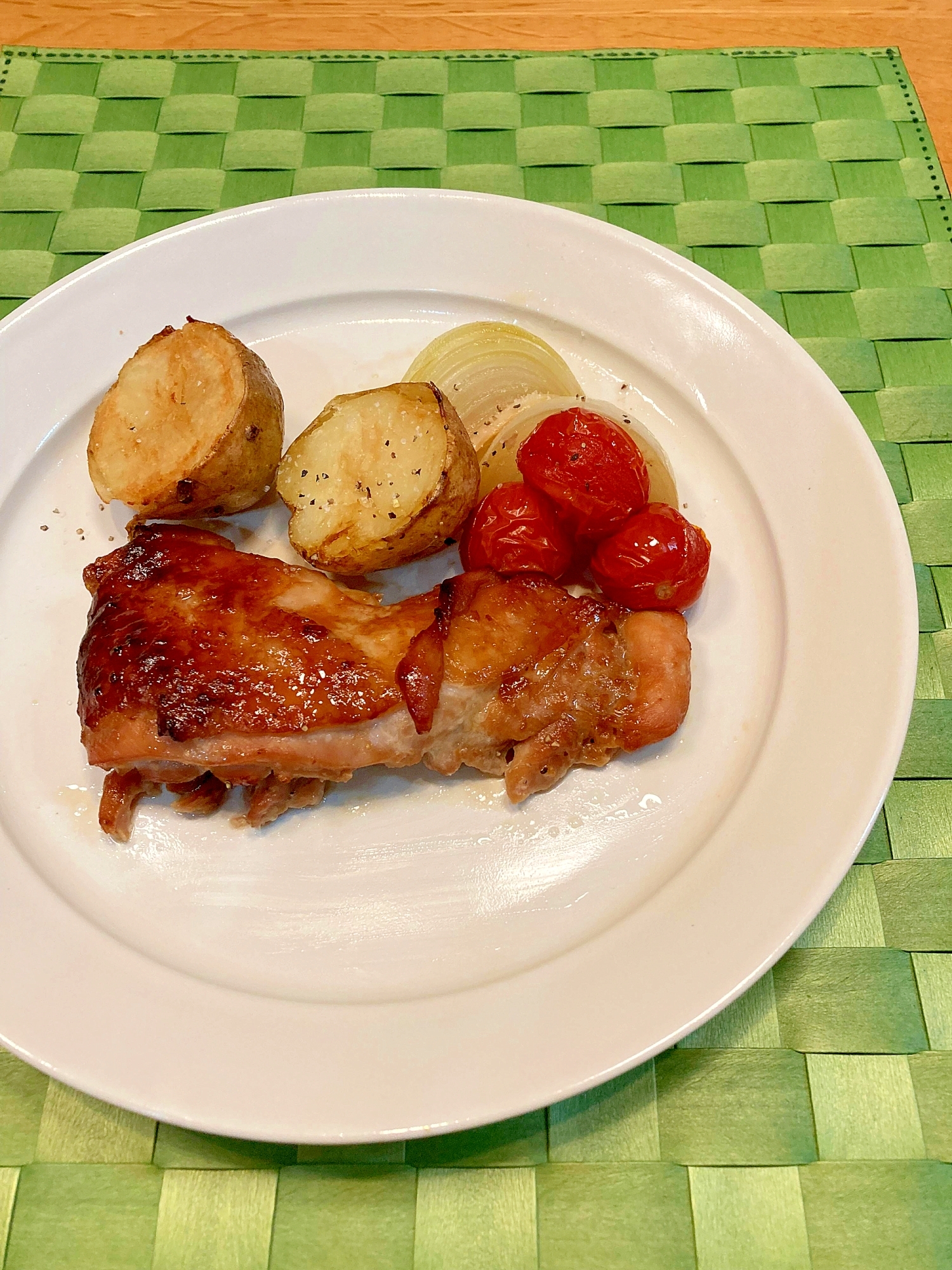 【簡単なのに本格】オーブンで♪鶏もも肉の照り焼き