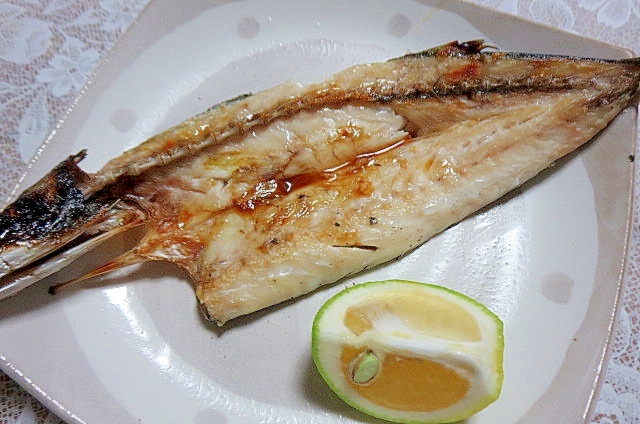 カボス風味がおいしいカマスの塩焼き レシピ 作り方 By Libre 楽天レシピ カボス風味がおいしいカマスの塩焼き レシピ 作り方 By Libre 楽天レシピ