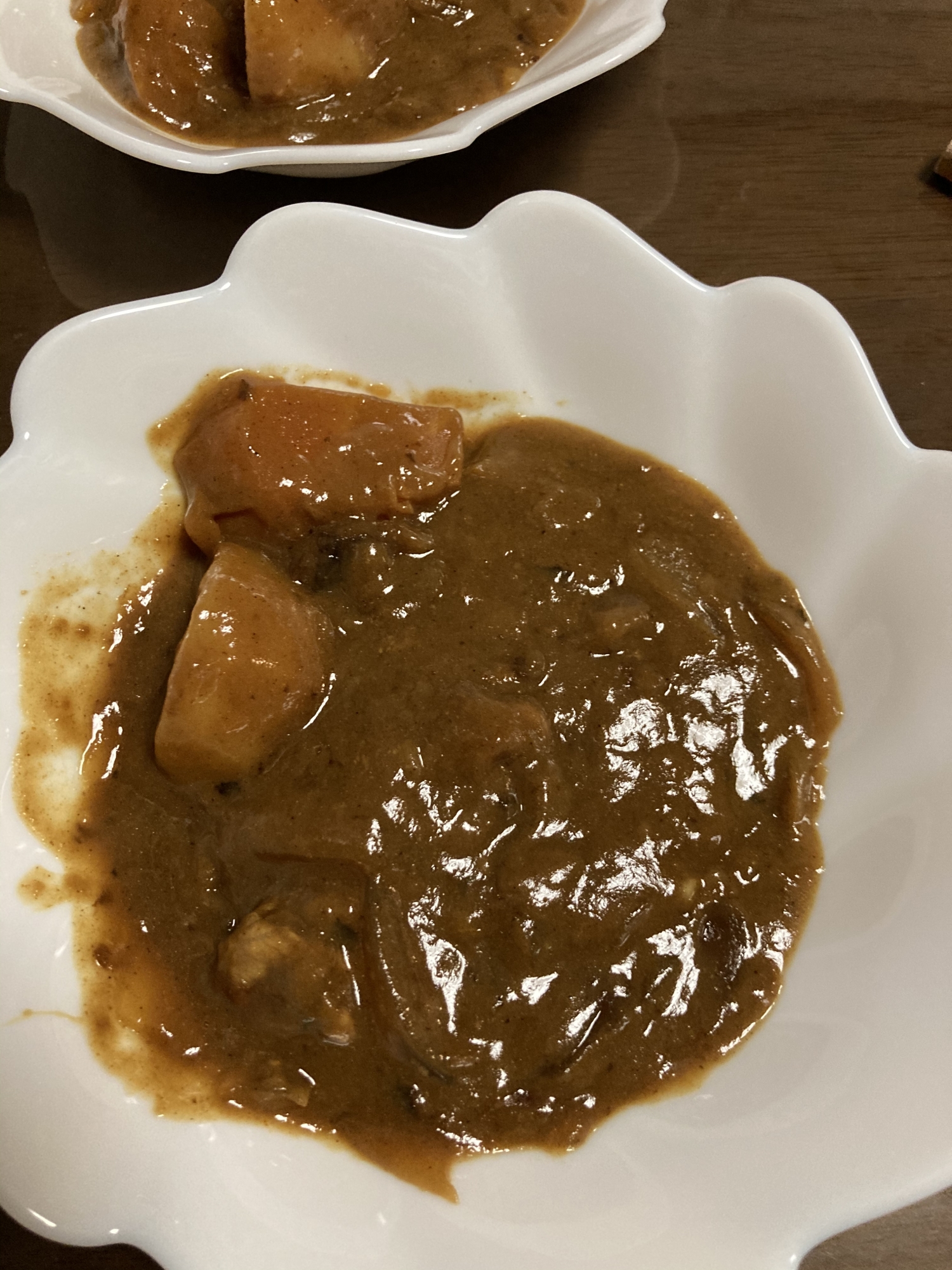 子ども用の煮込むだけの甘めのジャガイモと豚肉カレー