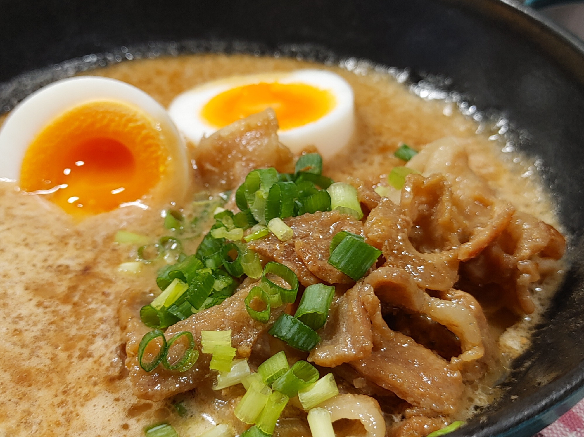 ストウブDe〜即効♪つけ麺に合せる煮豚もどき