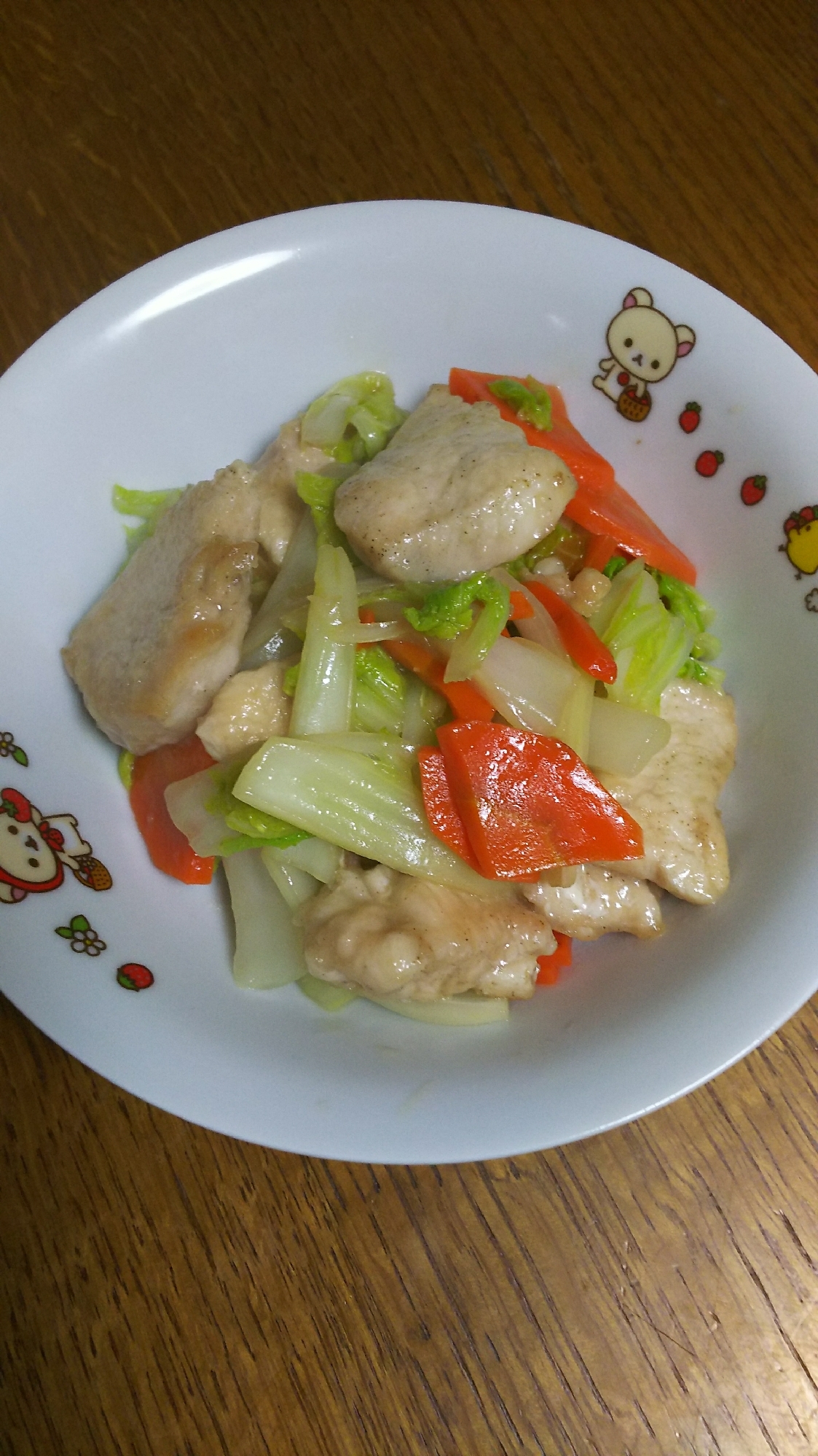 鶏むね肉と白菜と人参の創味シャンタン炒め