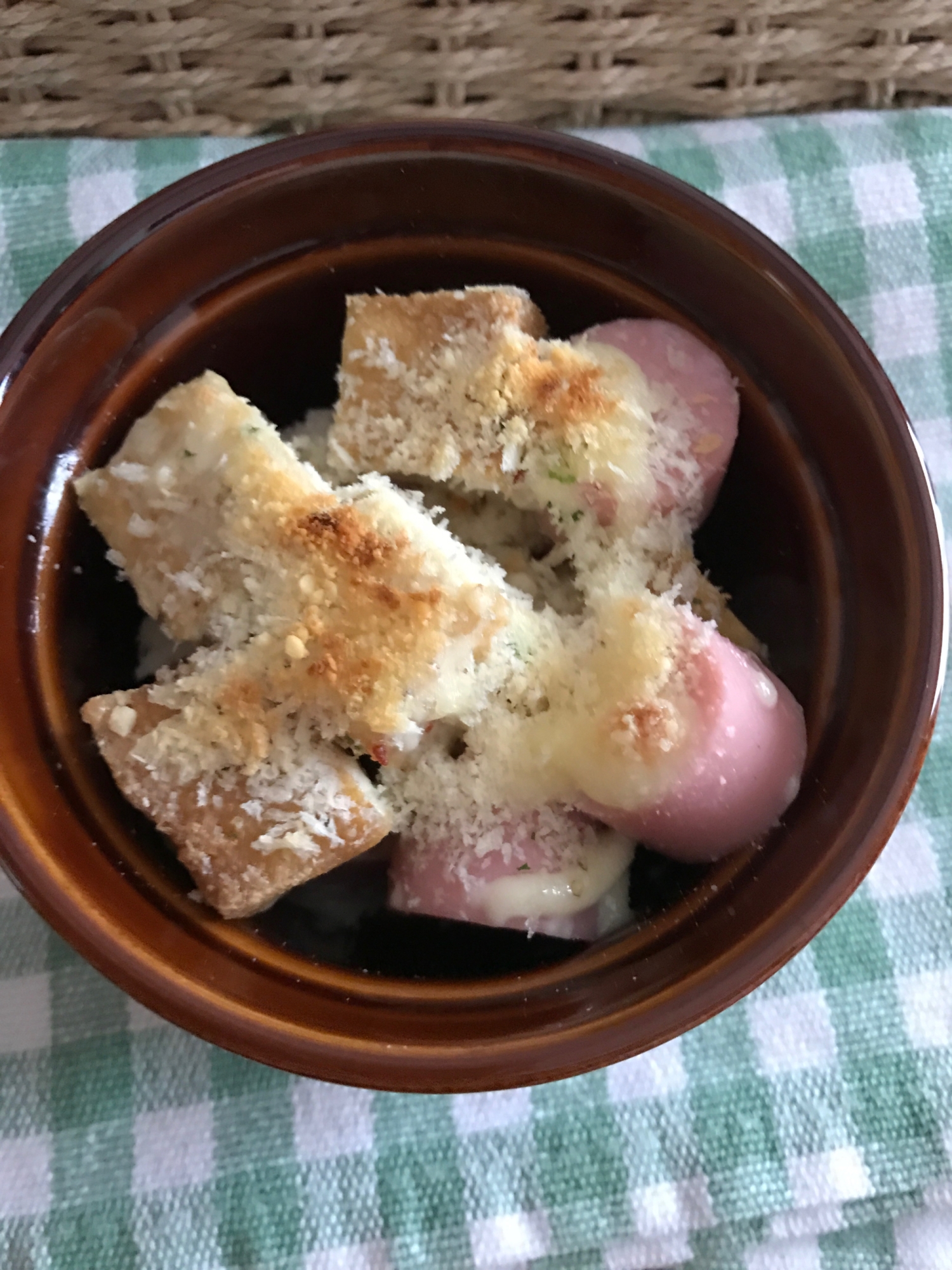 魚肉ソーセージと厚揚げのパン粉焼き