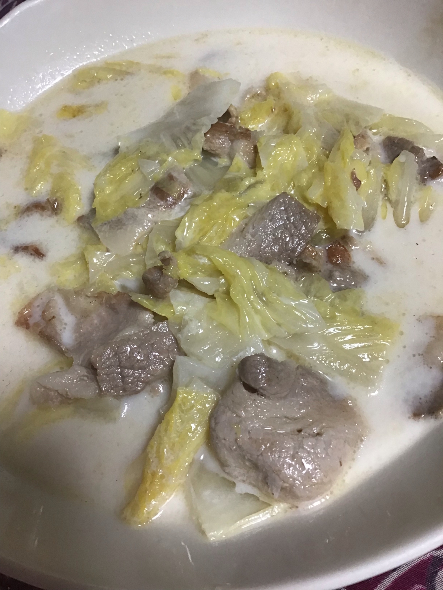 豚肉と白菜のミルクスープ