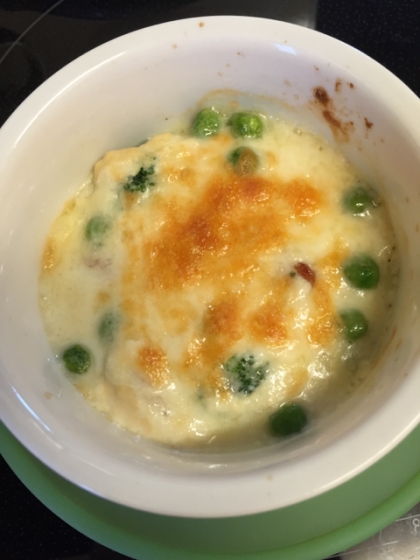 グリーンピースとソーセージを入れてみました！少ない材料で美味しくでき、よかったです。