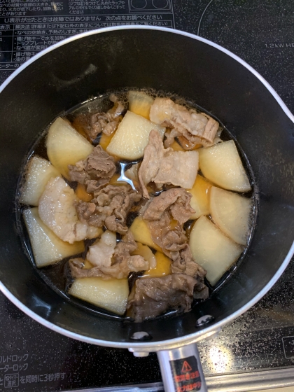 牛肉と豚肉の、簡単つゆ煮