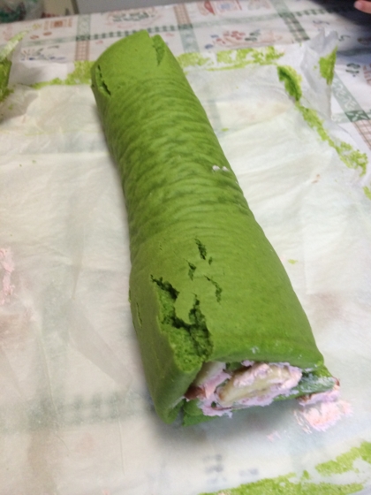 小松菜でこんなにきれいなグリーン色がでたのはびっくりです！しかも、小松菜の味がしないのでこどもも喜んで食べてました！