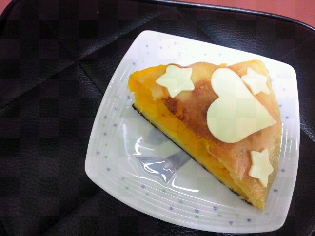 白玉粉入りモチモチカボチャケーキ風