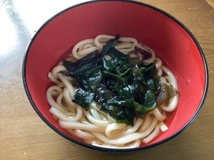 ワカメの冷やしうどん