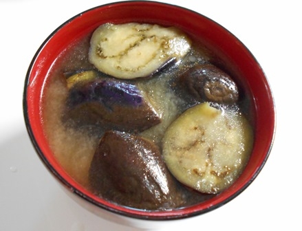 炒め茄子の味噌汁 レシピ 作り方 By V るん 0394 楽天レシピ 炒め茄子の味噌汁 レシピ 作り方 By V るん 0394 楽天レシピ