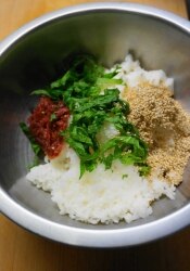 梅しそごはん様 簡単☆さっぱり☆梅しそご飯 by くまのブーフ 【クックパッド