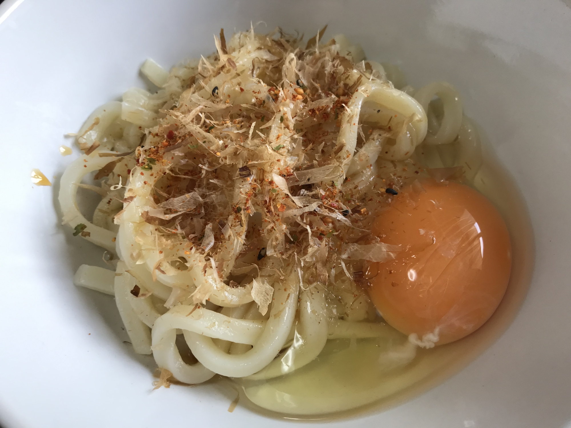 簡単 卵かけご飯醤油で釜玉うどん レシピ 作り方 By Miyu Pome 楽天レシピ 簡単 卵かけご飯醤油で釜玉うどん レシピ 作り方 By Miyu Pome 楽天レシピ