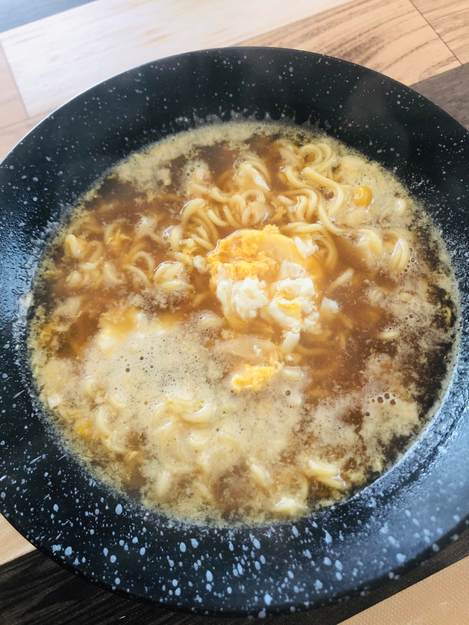 卵バター醤油ラーメン