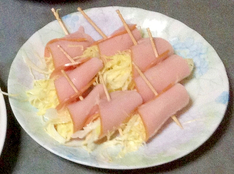 ハムのキャベツ巻き
