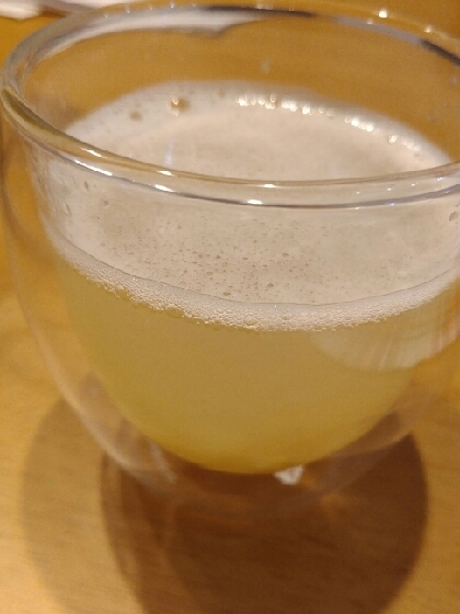 自家製のゆず茶で作ってみました。
おいしかったです‼
新しい飲み方を発見しました＼(^o^)／