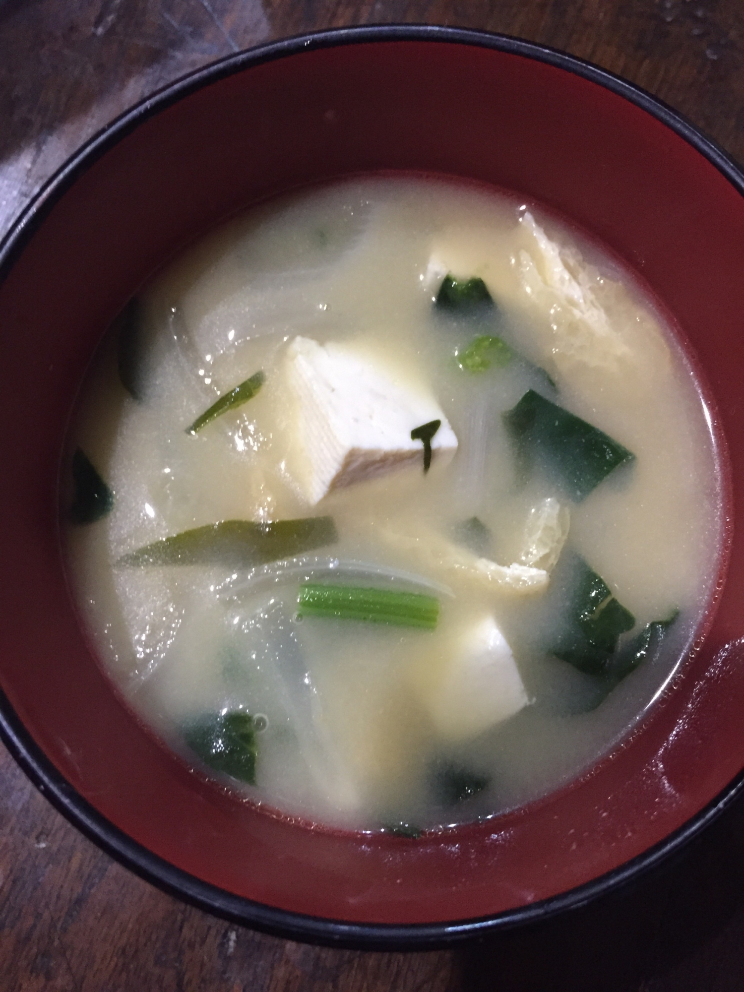 ほうれん草と薄揚げのお味噌汁