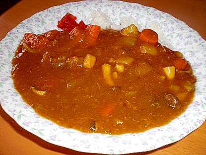 「カニ缶、しめじ入りカレー」　　　♪♪