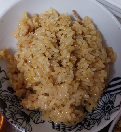 たまごとネギだけ、なのに旨いチャーハン