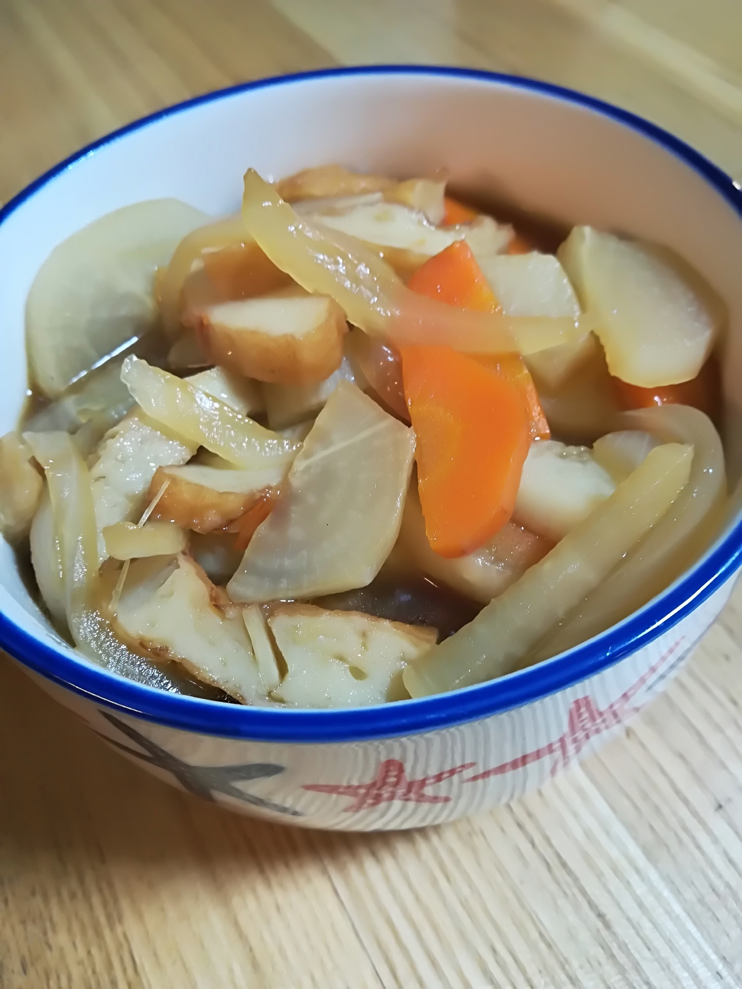 野菜と揚げかまぼこ（天ぷら）で美味しい煮物