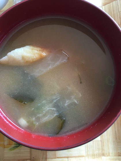 ちくわと大根の味噌汁