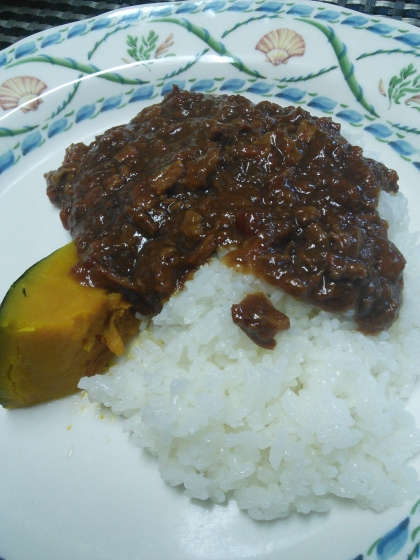 高野豆腐でタンパク質がとれてヘルシーで良いですね♪
おごちそう様でした‼