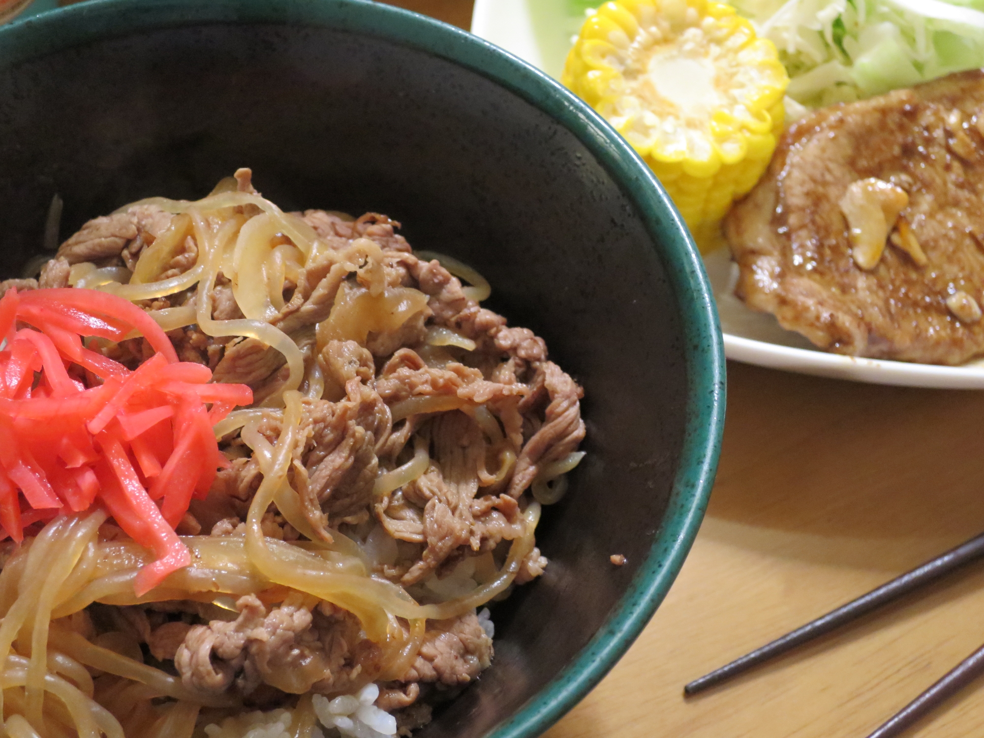 しら切ってもしらたき牛丼