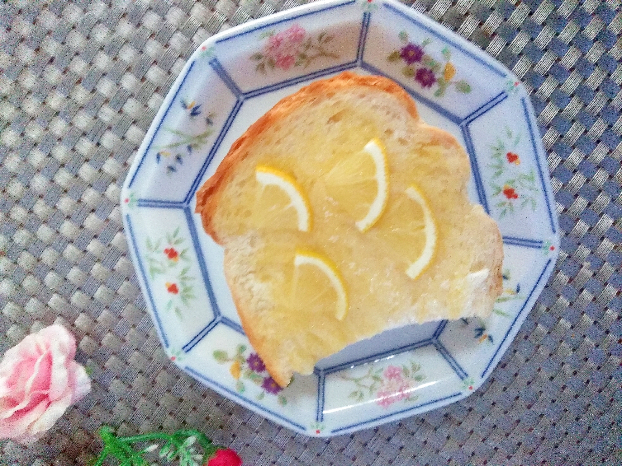 美容！レモン味のバタートースト