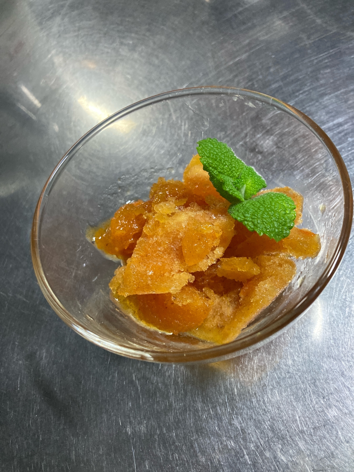 熟した柿のシャーベット