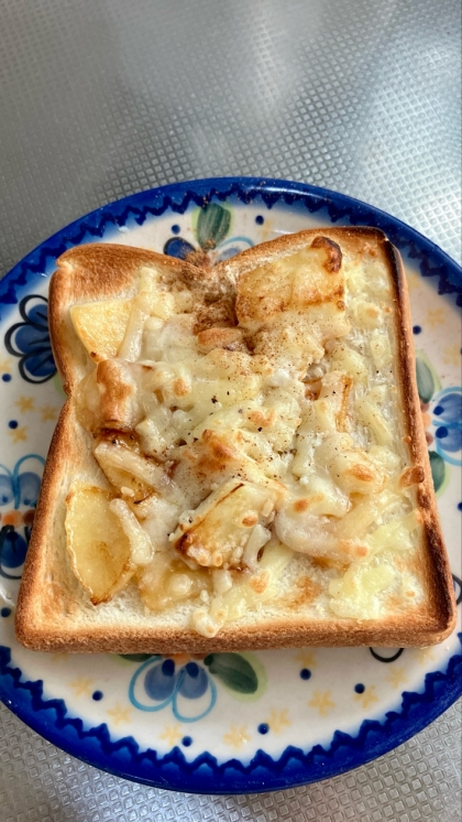 ちょっぴりカフェ気分♡焼き林檎トースト