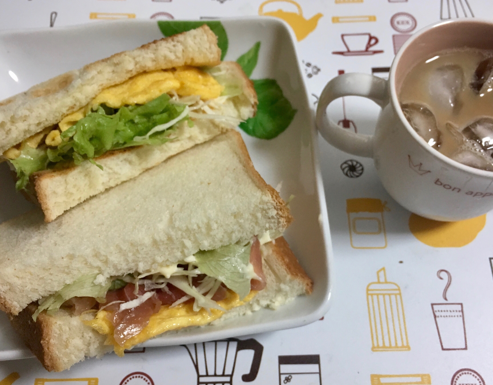 レンジで♪ふんわり厚焼き卵と生ハムのサンドイッチ