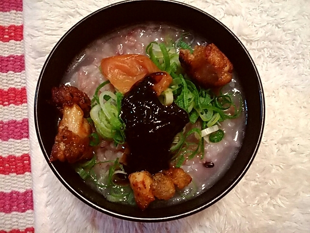 唐揚げ、海苔の佃煮の雑穀粥