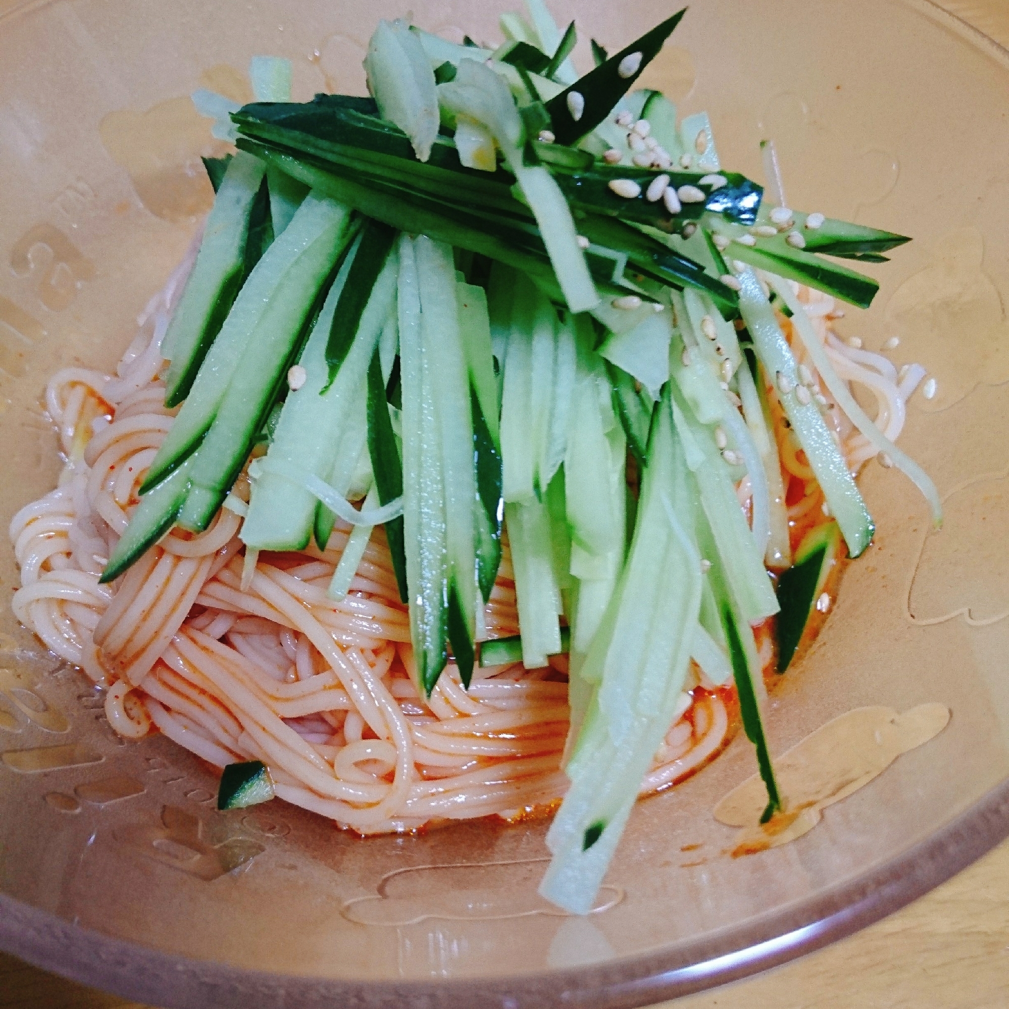 たっぷりキュウリのビビンそうめん