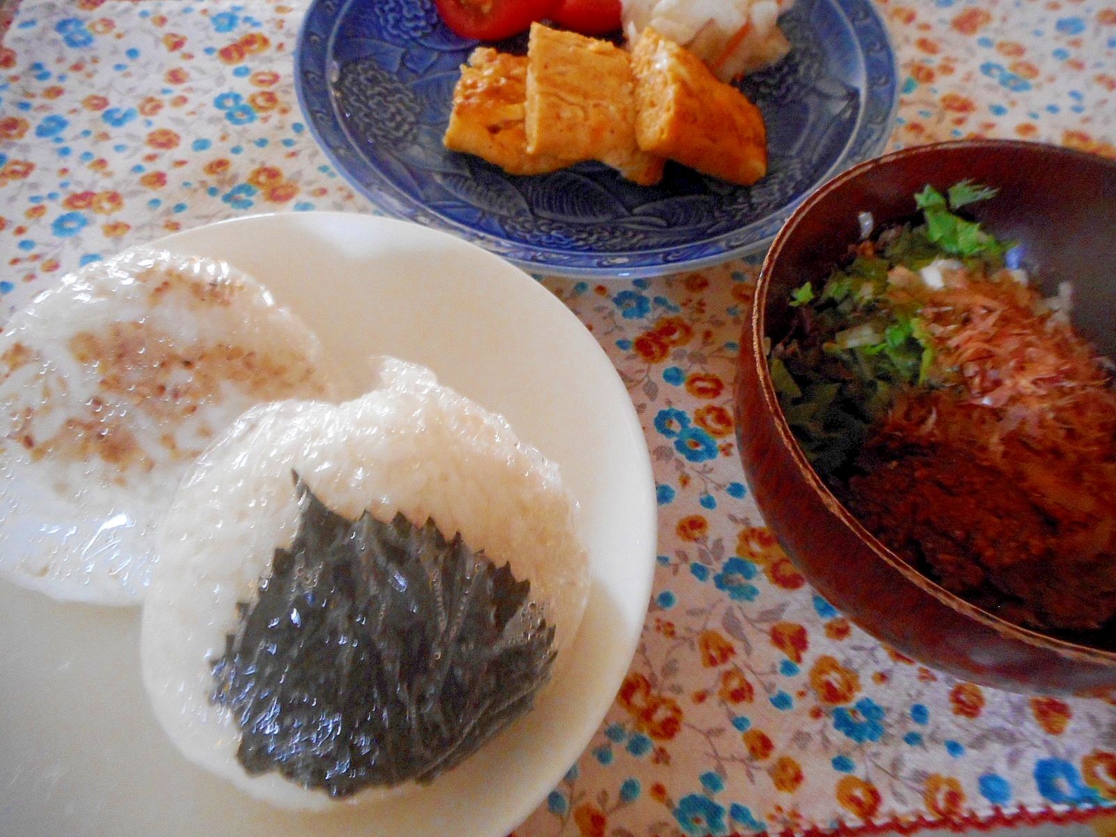 タラコと梅のおにぎり定食