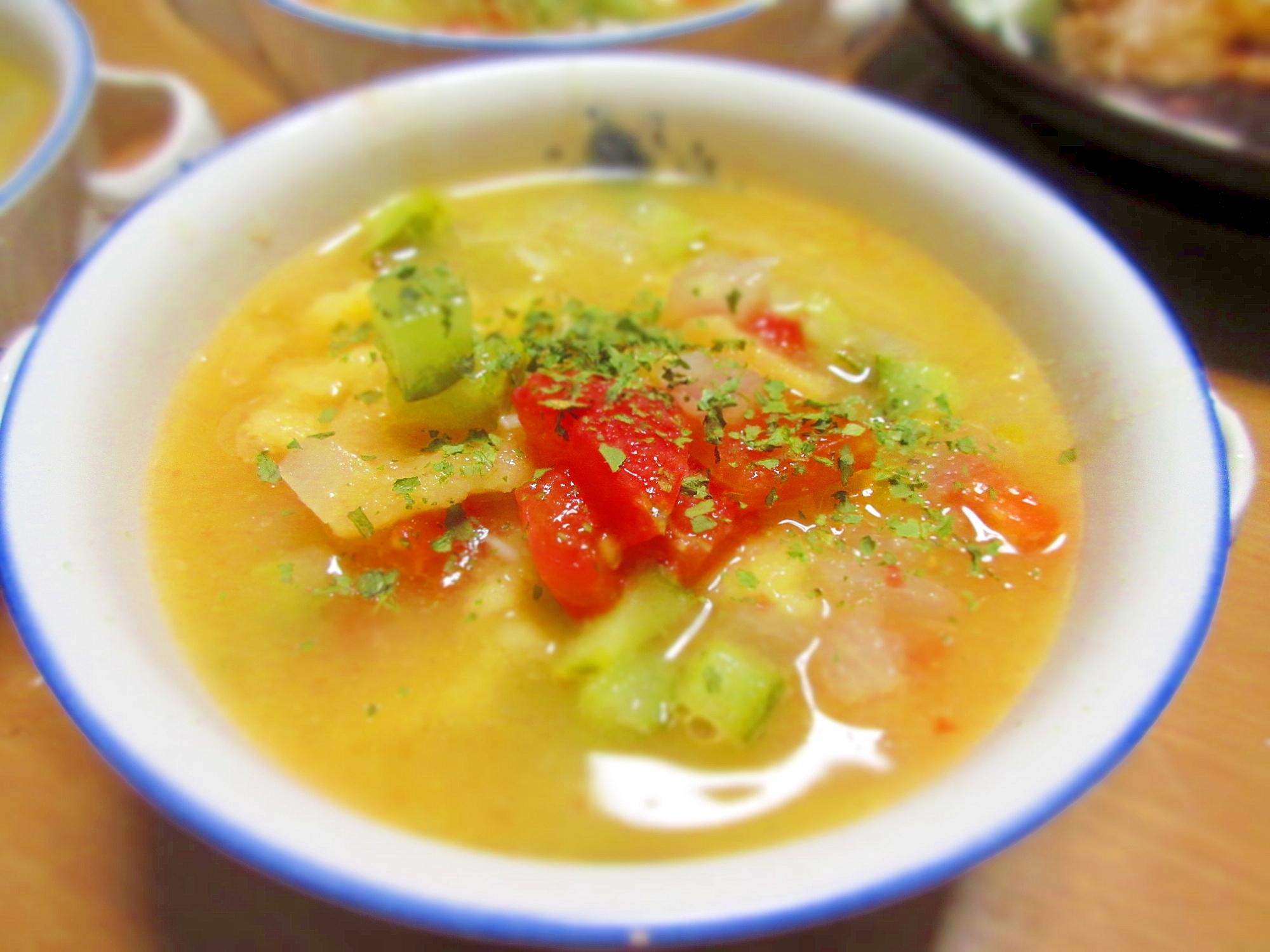 きゅうりとトマトのサワースープ ジャマイカン風 レシピ 作り方 By Miashimatora 楽天レシピ