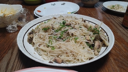 サバ缶でそうめんチャンプルー