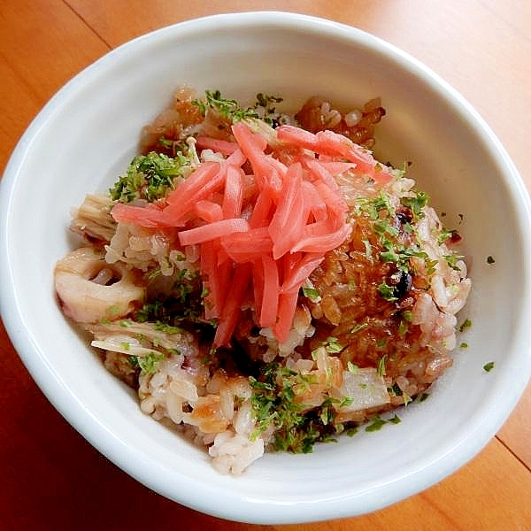 大根ちょっと❤竹輪とエノキの炊き込みご飯♪