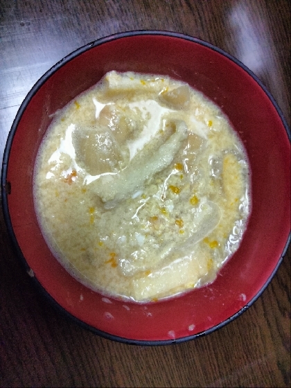 玉ねぎと卵と油揚げの味噌汁
