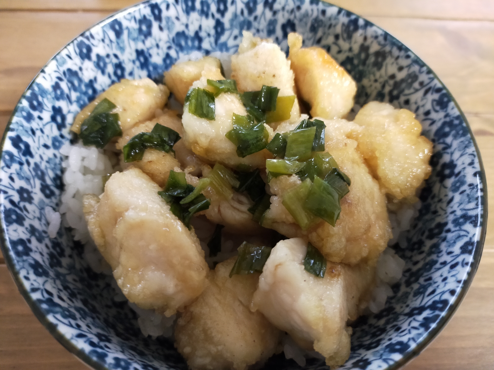 ササミ唐揚げ丼