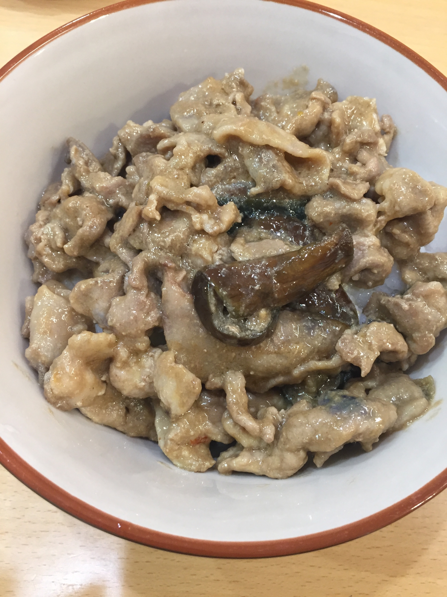 豚肉とナスの味噌炒め丼