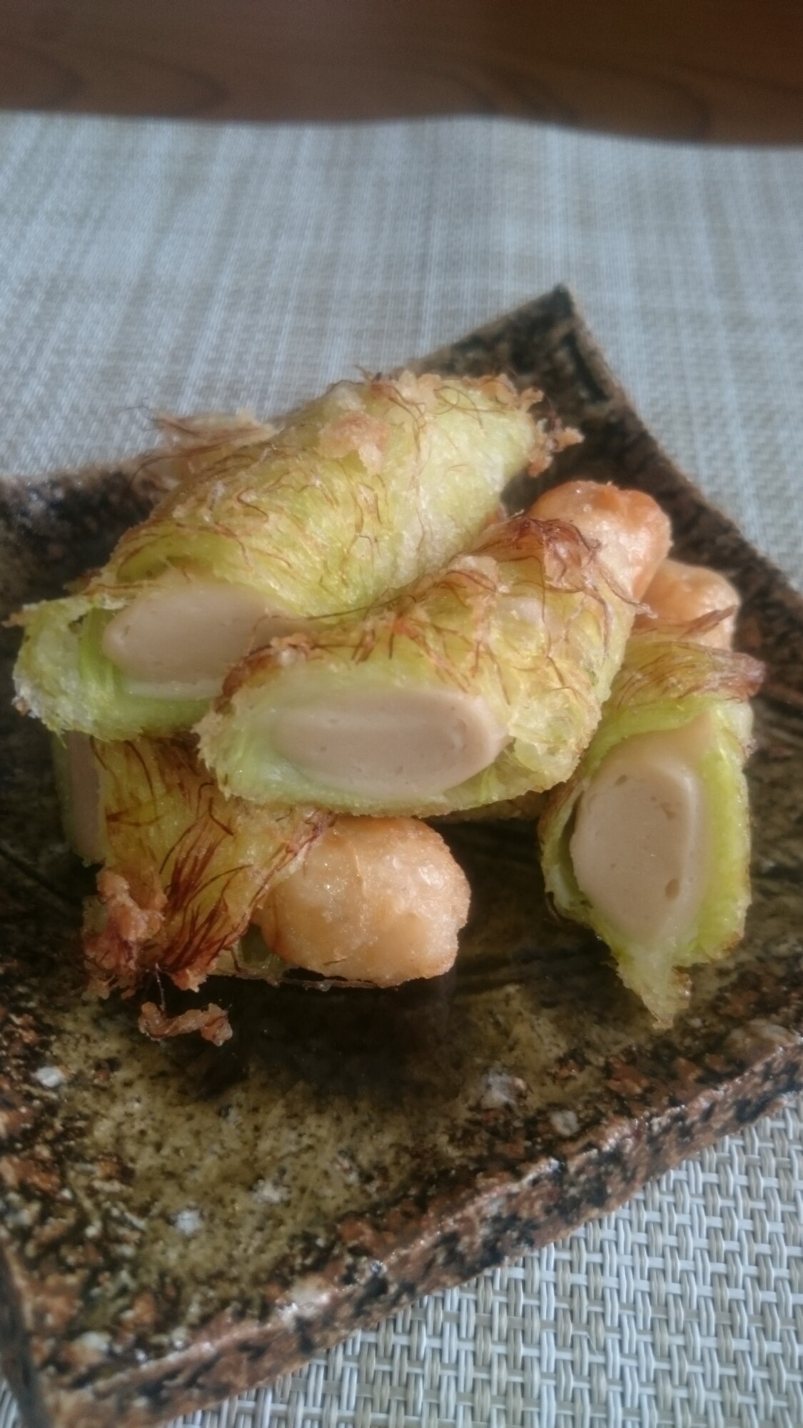 皮付きヤングコーンのヒゲ巻き揚げ レシピ 作り方 By Ara 楽天レシピ 皮付きヤングコーンのヒゲ巻き揚げ レシピ 作り方 By Ara 楽天レシピ