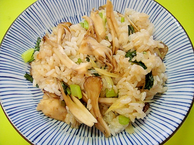 舞茸とみょうがの昆布茶チャーハン