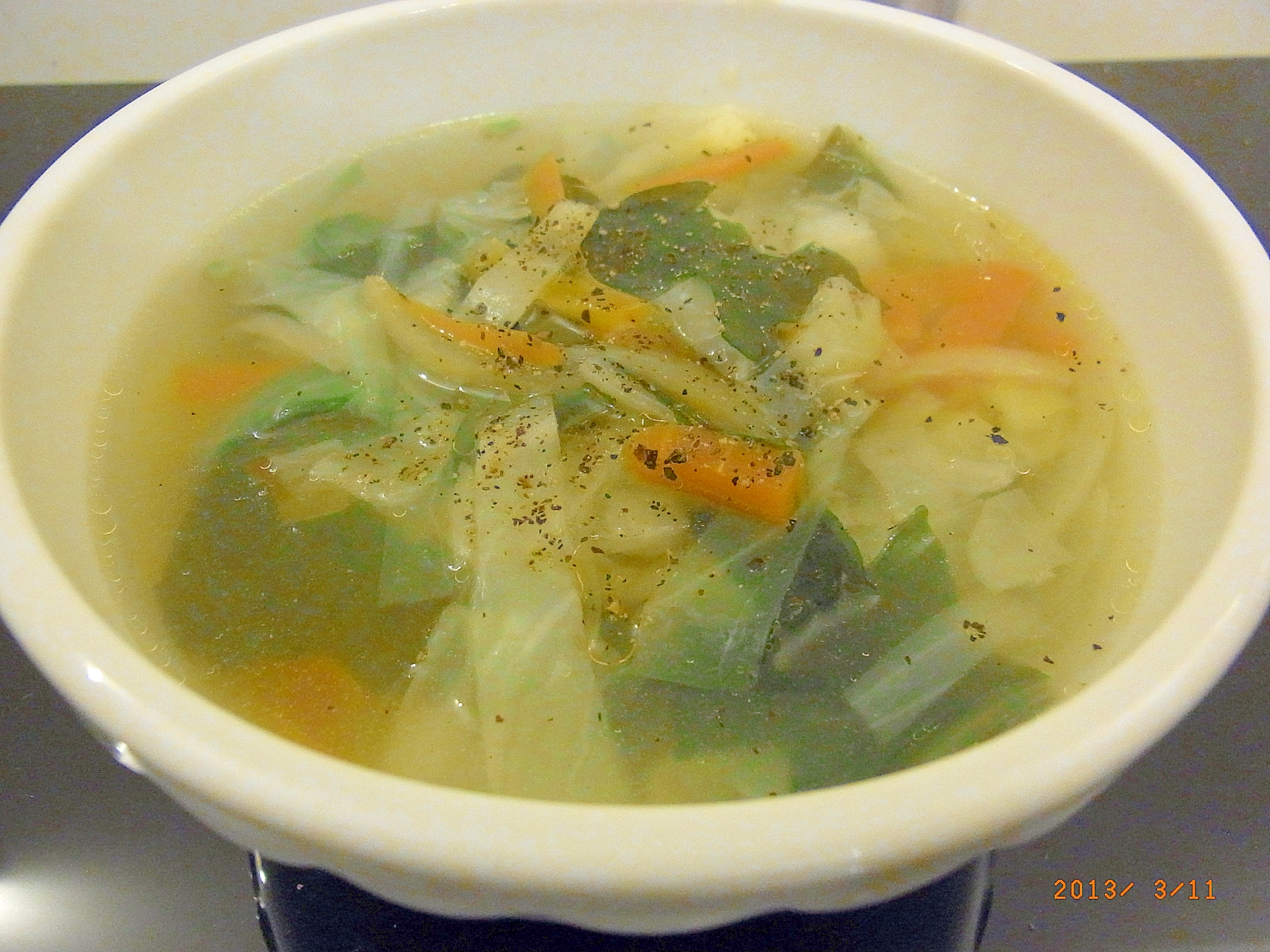 野菜たっぷり中華スープ　～さっぱり味～